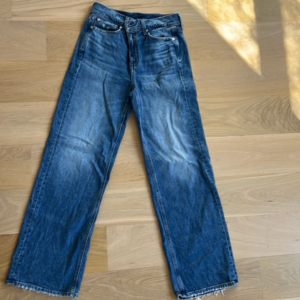 AYR The Secret Sauce - 28 - NEW